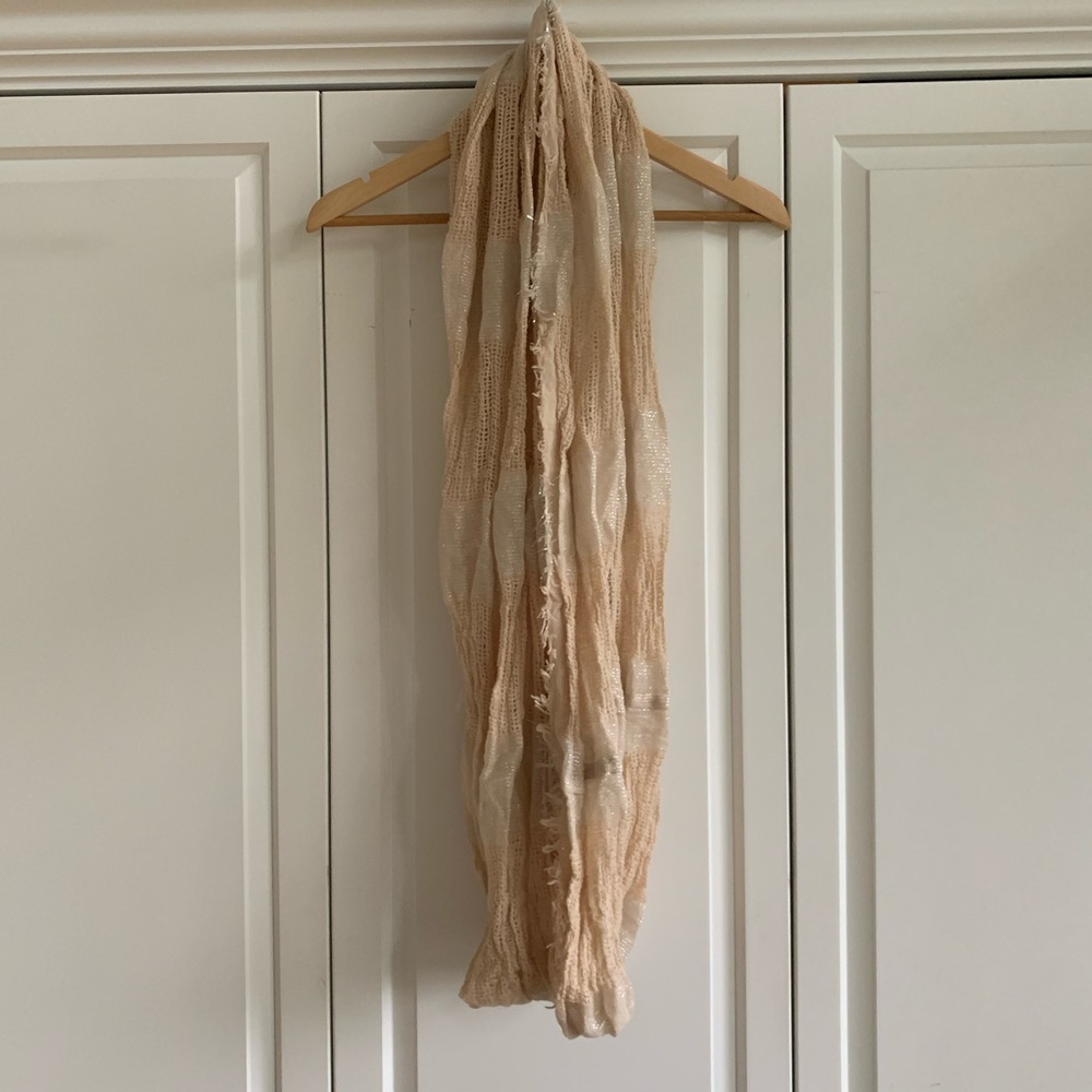 Cream sparkly circle scarf
